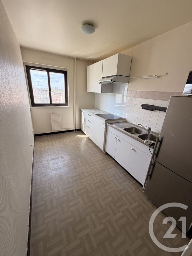 Appartement F3 à louer - 3 pièces - 64.5 m2 - CHAMPS SUR MARNE - 77 - ILE-DE-FRANCE - Century 21 Marques Calmettes