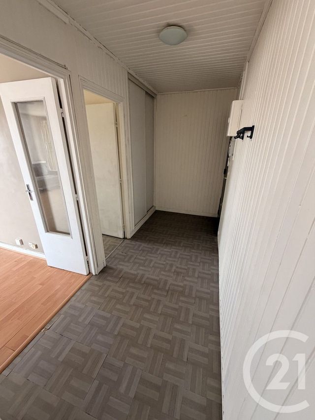 Appartement F3 à louer - 3 pièces - 64.5 m2 - CHAMPS SUR MARNE - 77 - ILE-DE-FRANCE - Century 21 Marques Calmettes