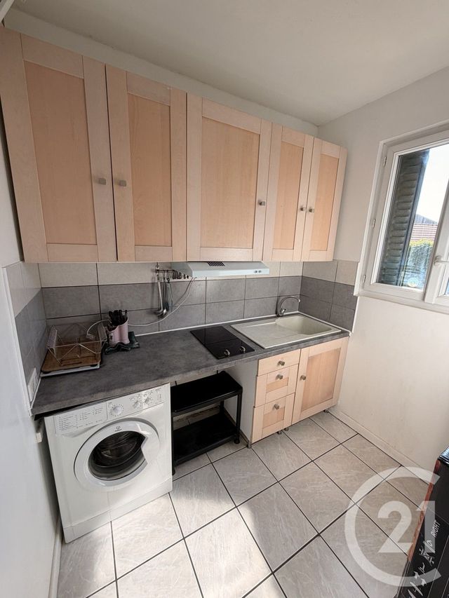 Appartement F3 à louer - 3 pièces - 47.0 m2 - ANTONY - 92 - ILE-DE-FRANCE - Century 21 Marques Calmettes