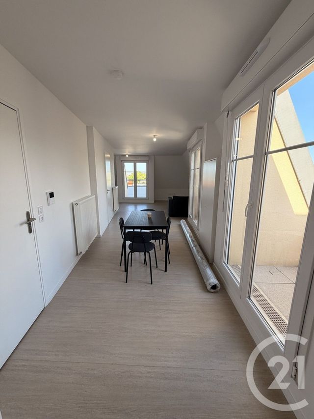 Appartement Studio à louer - 1 pièce - 36.0 m2 - LE BLANC MESNIL - 93 - ILE-DE-FRANCE - Century 21 Marques Calmettes