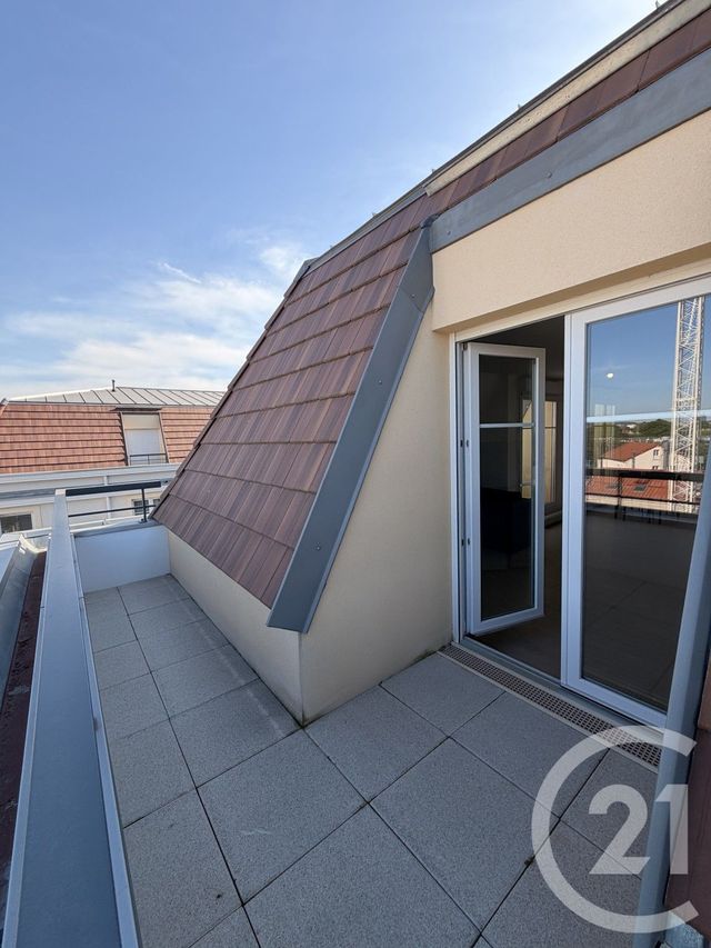 Appartement Studio à louer - 1 pièce - 36.0 m2 - LE BLANC MESNIL - 93 - ILE-DE-FRANCE - Century 21 Marques Calmettes