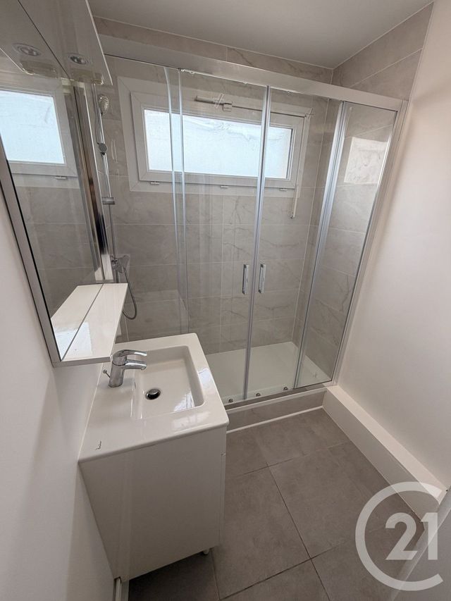 Appartement F3 à louer - 3 pièces - 56.0 m2 - THIAIS - 94 - ILE-DE-FRANCE - Century 21 Marques Calmettes