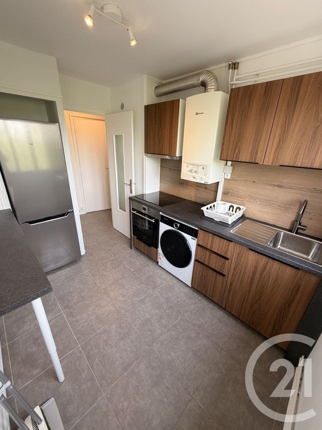 Appartement F3 à louer - 3 pièces - 56.0 m2 - THIAIS - 94 - ILE-DE-FRANCE - Century 21 Marques Calmettes