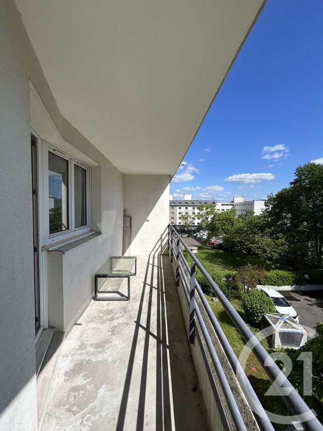 Appartement F2 à louer - 2 pièces - 52.0 m2 - CHAMPS SUR MARNE - 77 - ILE-DE-FRANCE - Century 21 Marques Calmettes