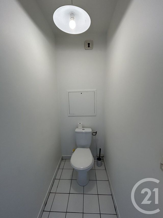 Appartement F2 à louer - 2 pièces - 52.0 m2 - CHAMPS SUR MARNE - 77 - ILE-DE-FRANCE - Century 21 Marques Calmettes