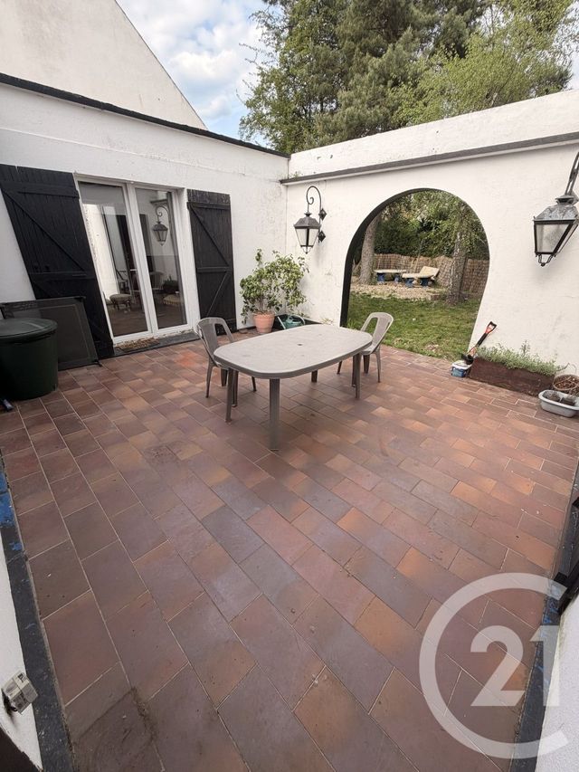 Appartement Chambre à louer - 1 pièce - 10.0 m2 - OZOIR LA FERRIERE - 77 - ILE-DE-FRANCE - Century 21 Marques Calmettes