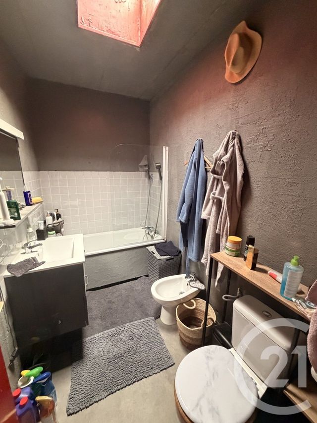 Appartement Chambre à louer - 1 pièce - 10.0 m2 - OZOIR LA FERRIERE - 77 - ILE-DE-FRANCE - Century 21 Marques Calmettes