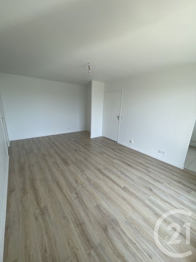 Afficher la photo en grand Appartement F2 à vendre - 2 pièces - 46.0 m2 - CHAMPIGNY SUR MARNE - 94 - ILE-DE-FRANCE - Century 21 Marques Calmettes