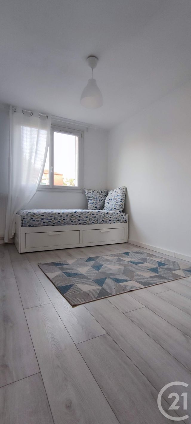 Appartement F3 à louer - 3 pièces - 63.0 m2 - CHAMPIGNY SUR MARNE - 94 - ILE-DE-FRANCE - Century 21 Marques Calmettes