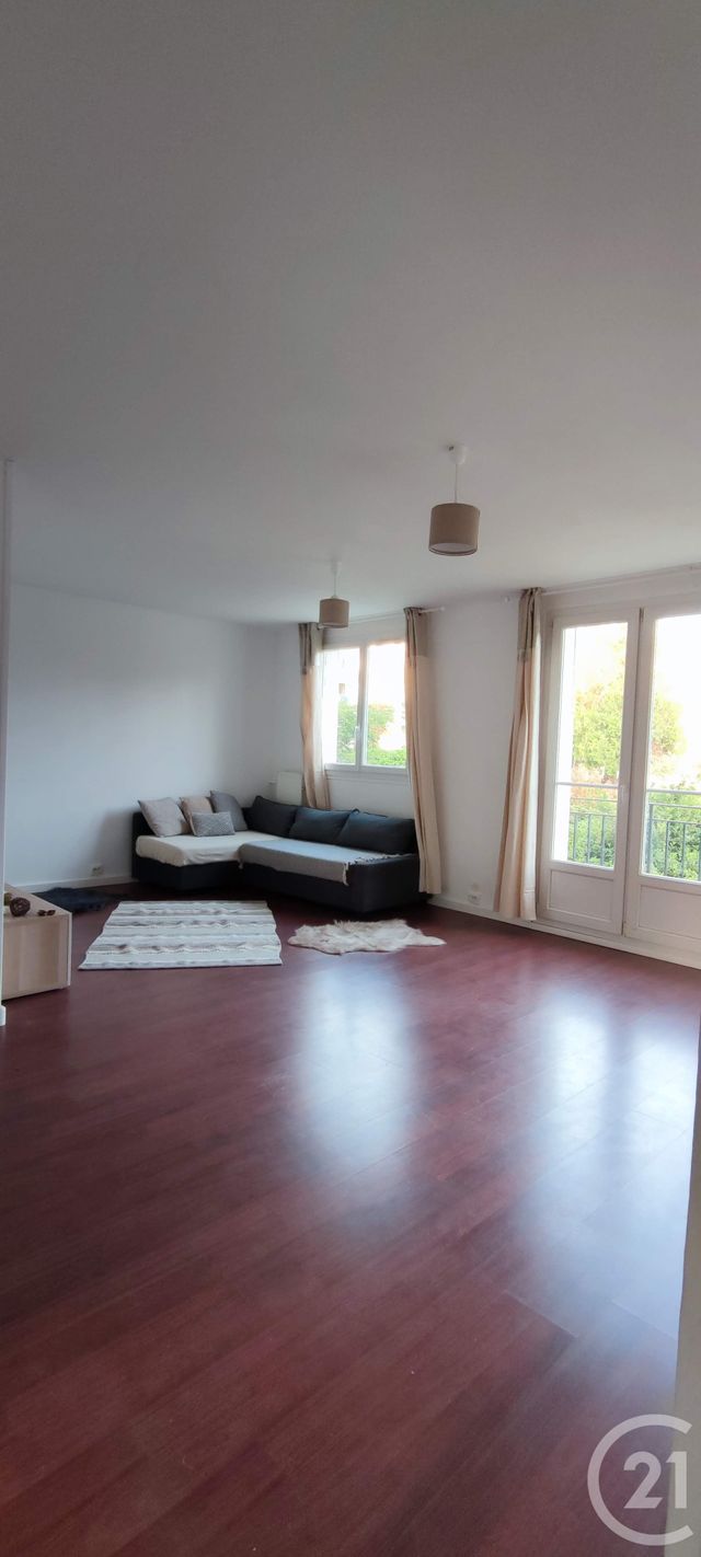 Appartement F3 à louer - 3 pièces - 63.0 m2 - CHAMPIGNY SUR MARNE - 94 - ILE-DE-FRANCE - Century 21 Marques Calmettes