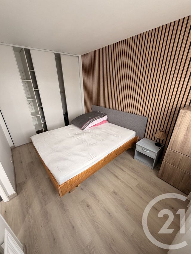 Appartement F2 à louer - 2 pièces - 47.0 m2 - NEUILLY SUR MARNE - 93 - ILE-DE-FRANCE - Century 21 Marques Calmettes