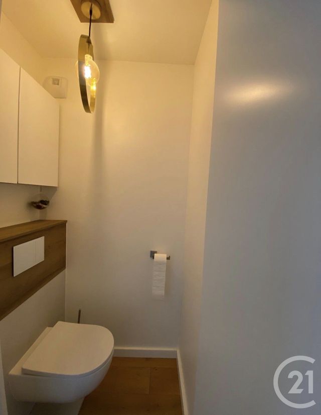 Appartement F3 à louer - 3 pièces - 80.0 m2 - COMBS LA VILLE - 77 - ILE-DE-FRANCE - Century 21 Marques Calmettes