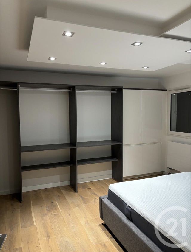 Appartement F3 à louer - 3 pièces - 80.0 m2 - COMBS LA VILLE - 77 - ILE-DE-FRANCE - Century 21 Marques Calmettes