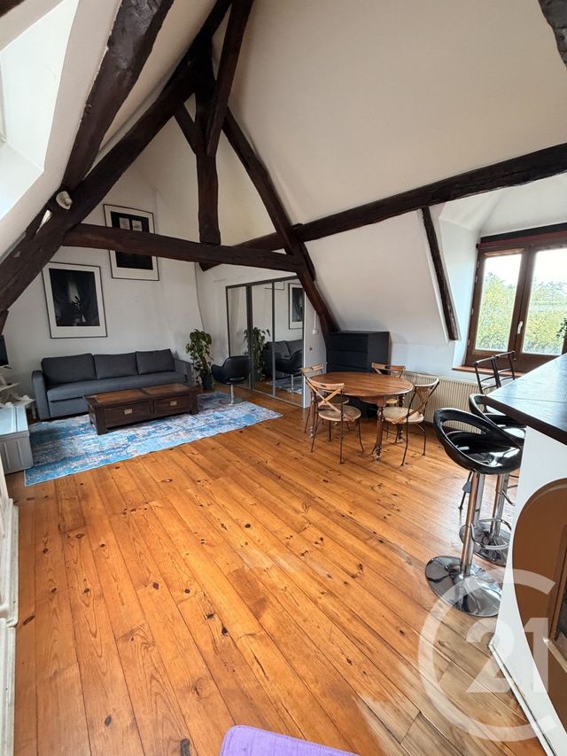 Appartement F2 à louer - 2 pièces - 54.0 m2 - VILLENEUVE ST GEORGES - 94 - ILE-DE-FRANCE - Century 21 Marques Calmettes