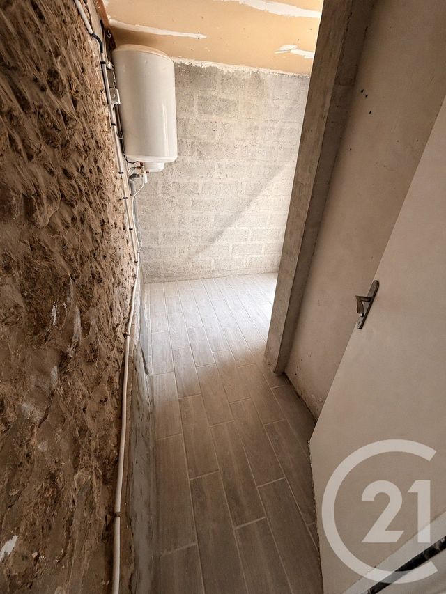 Appartement Duplex à louer - 3 pièces - 85.0 m2 - OZOIR LA FERRIERE - 77 - ILE-DE-FRANCE - Century 21 Marques Calmettes