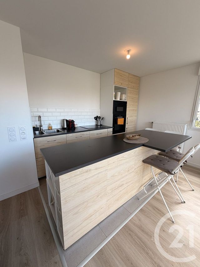 Appartement F3 à louer - 3 pièces - 64.0 m2 - IVRY SUR SEINE - 94 - ILE-DE-FRANCE - Century 21 Marques Calmettes