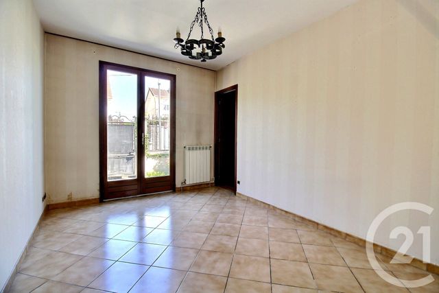 maison à vendre - 3 pièces - 68.72 m2 - OZOIR LA FERRIERE - 77 - ILE-DE-FRANCE - Century 21 Marques Calmettes