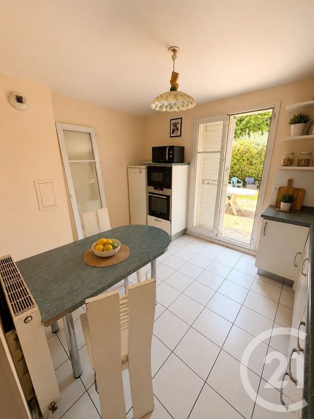 maison à vendre - 6 pièces - 136.0 m2 - BUSSY ST GEORGES - 77 - ILE-DE-FRANCE - Century 21 Marques Calmettes