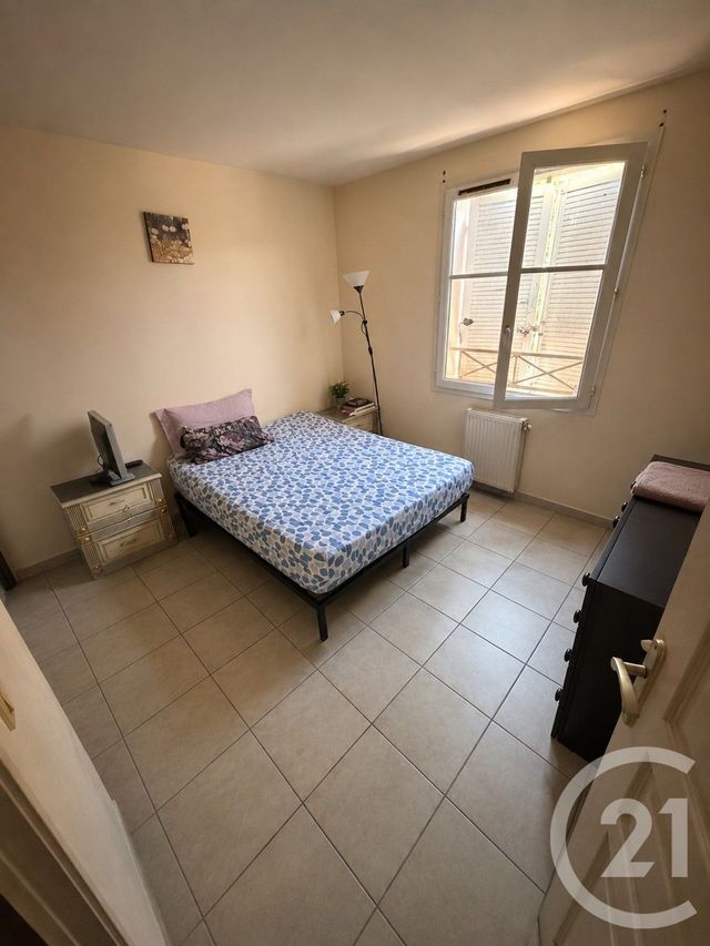 maison à vendre - 6 pièces - 136.0 m2 - BUSSY ST GEORGES - 77 - ILE-DE-FRANCE - Century 21 Marques Calmettes