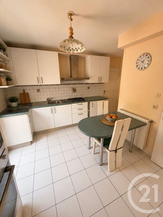 maison à vendre - 6 pièces - 136.0 m2 - BUSSY ST GEORGES - 77 - ILE-DE-FRANCE - Century 21 Marques Calmettes