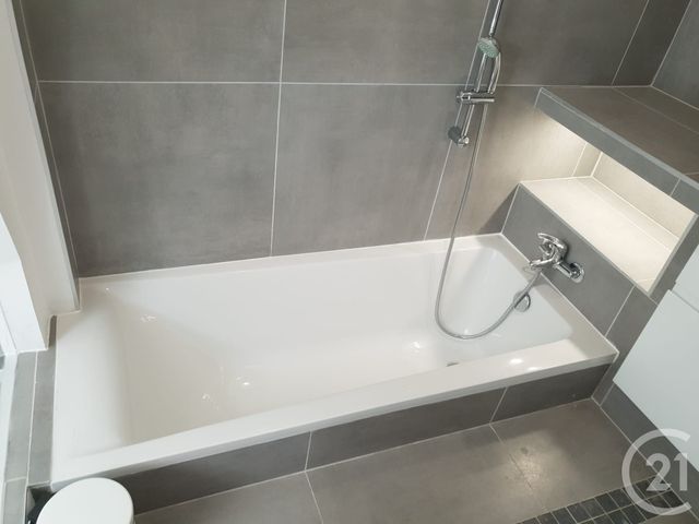 Appartement Duplex à vendre - 3 pièces - 42.0 m2 - LAGNY SUR MARNE - 77 - ILE-DE-FRANCE - Century 21 Marques Calmettes