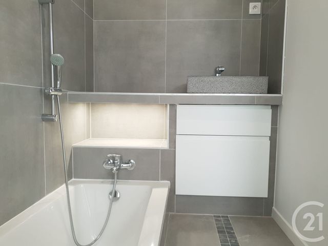 Appartement Duplex à vendre - 3 pièces - 42.0 m2 - LAGNY SUR MARNE - 77 - ILE-DE-FRANCE - Century 21 Marques Calmettes