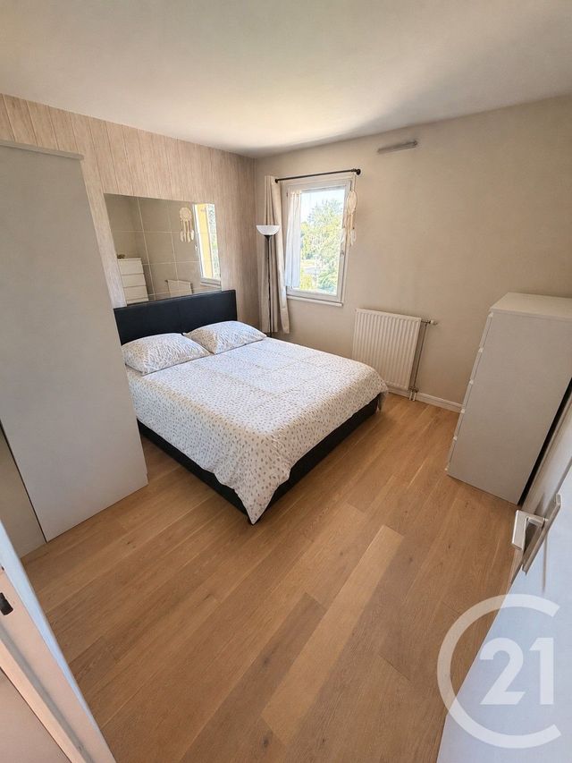 Appartement F3 à louer - 3 pièces - 69.0 m2 - ERMONT - 95 - ILE-DE-FRANCE - Century 21 Marques Calmettes