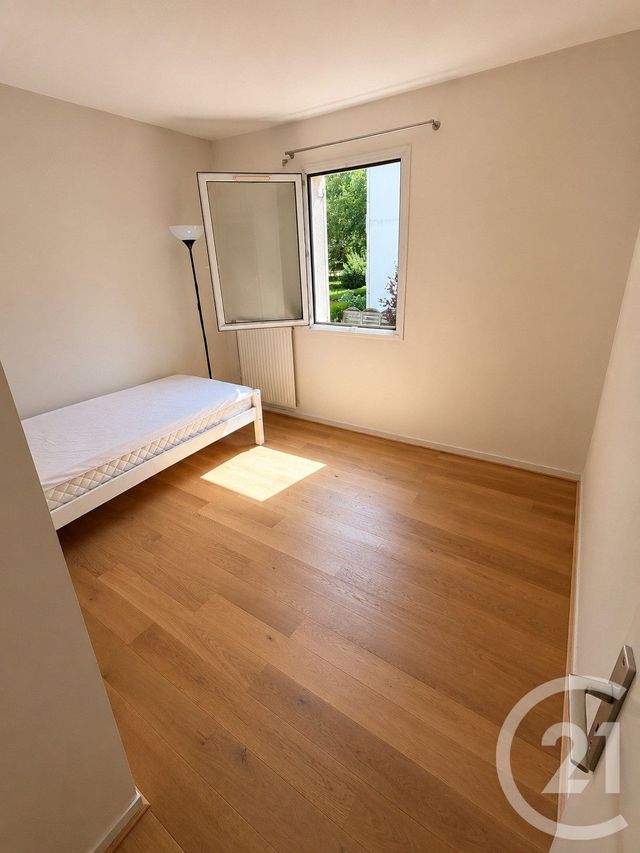 Appartement F3 à louer - 3 pièces - 69.0 m2 - ERMONT - 95 - ILE-DE-FRANCE - Century 21 Marques Calmettes