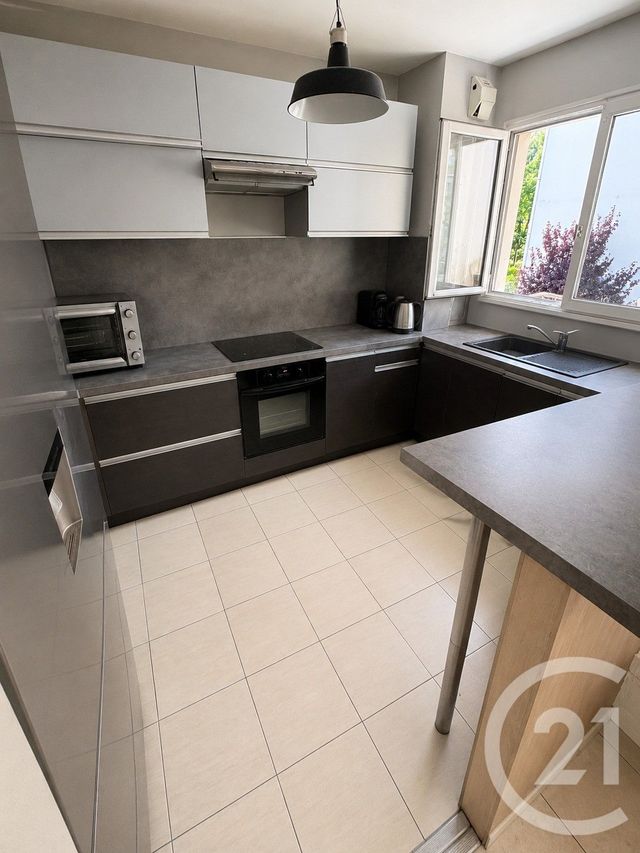 Appartement F3 à louer - 3 pièces - 69.0 m2 - ERMONT - 95 - ILE-DE-FRANCE - Century 21 Marques Calmettes