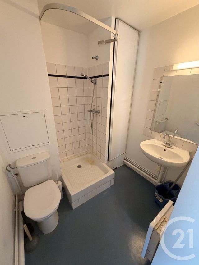 Appartement F1 à louer - 1 pièce - 19.0 m2 - PARIS - 75020 - ILE-DE-FRANCE - Century 21 Marques Calmettes