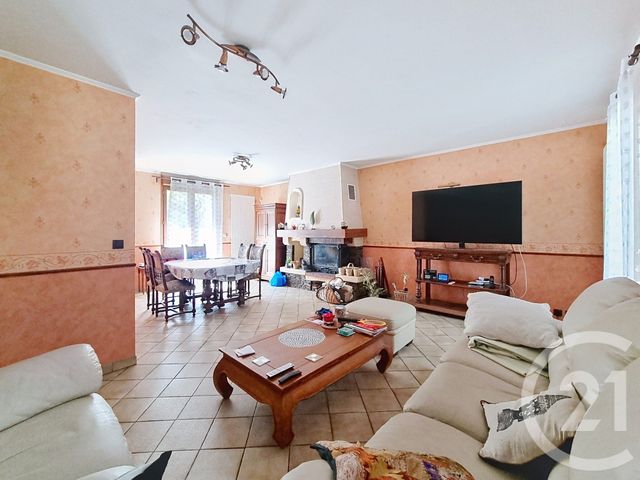 maison à vendre - 5 pièces - 139.49 m2 - OZOIR LA FERRIERE - 77 - ILE-DE-FRANCE - Century 21 Marques Calmettes