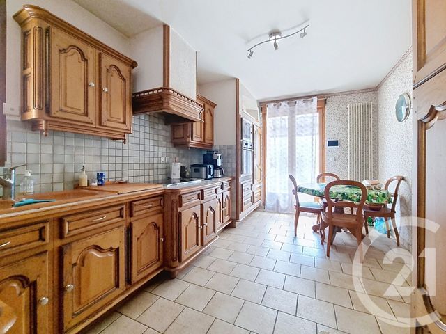 maison à vendre - 5 pièces - 139.49 m2 - OZOIR LA FERRIERE - 77 - ILE-DE-FRANCE - Century 21 Marques Calmettes