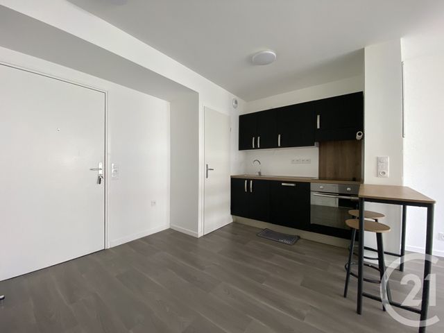 Appartement F2 à vendre - 2 pièces - 41.6 m2 - OZOIR LA FERRIERE - 77 - ILE-DE-FRANCE - Century 21 Marques Calmettes
