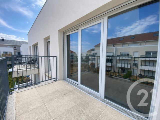 Appartement F2 à vendre - 2 pièces - 41.6 m2 - OZOIR LA FERRIERE - 77 - ILE-DE-FRANCE - Century 21 Marques Calmettes
