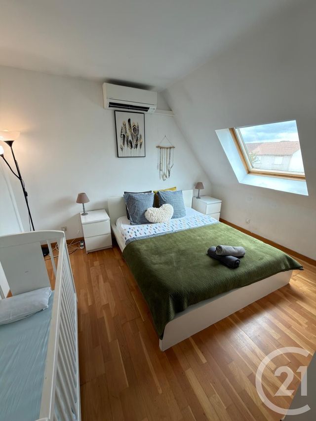 maison à louer - 4 pièces - 97.0 m2 - PONTAULT COMBAULT - 77 - ILE-DE-FRANCE - Century 21 Marques Calmettes