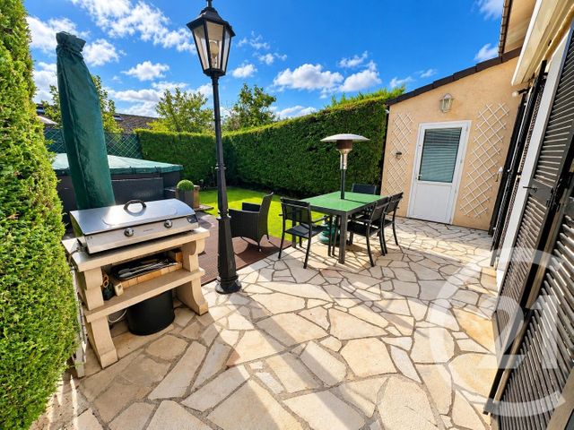maison à vendre - 6 pièces - 107.4 m2 - OZOIR LA FERRIERE - 77 - ILE-DE-FRANCE - Century 21 Marques Calmettes