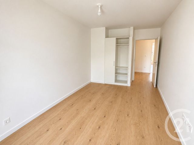 Appartement F3 à louer - 3 pièces - 67.0 m2 - ARGENTEUIL - 95 - ILE-DE-FRANCE - Century 21 Marques Calmettes