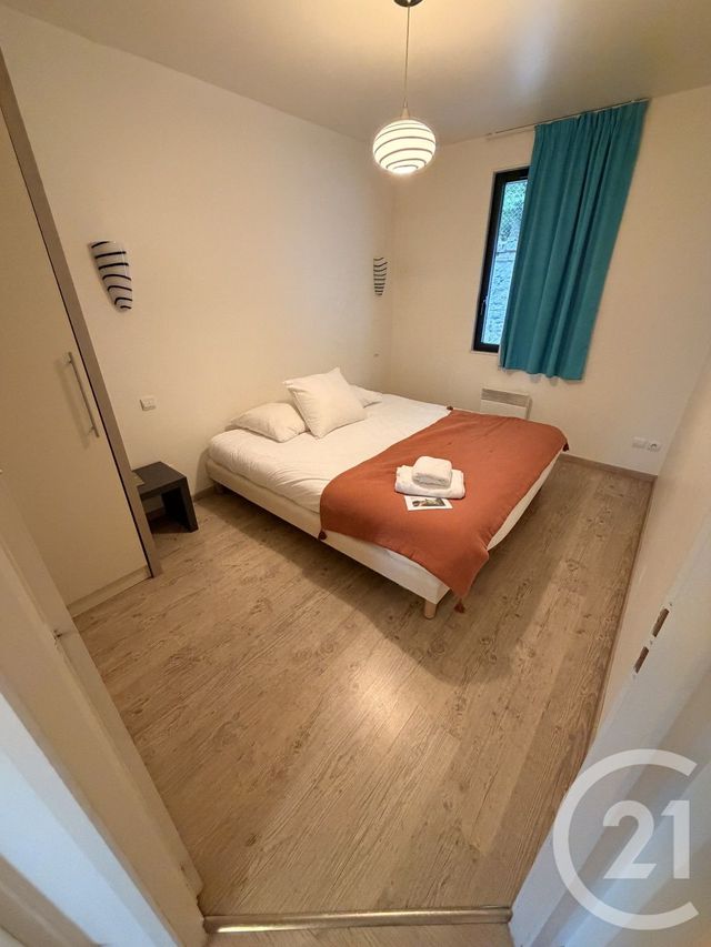 Appartement à louer - 3 pièces - 46.0 m2 - SEINE PORT - 77 - ILE-DE-FRANCE - Century 21 Marques Calmettes
