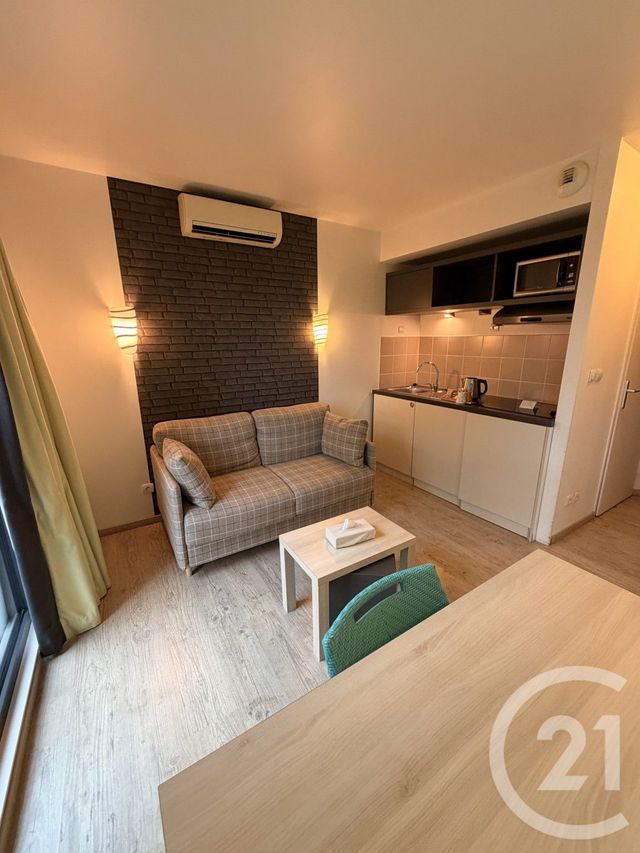 Appartement à louer - 3 pièces - 46.0 m2 - SEINE PORT - 77 - ILE-DE-FRANCE - Century 21 Marques Calmettes