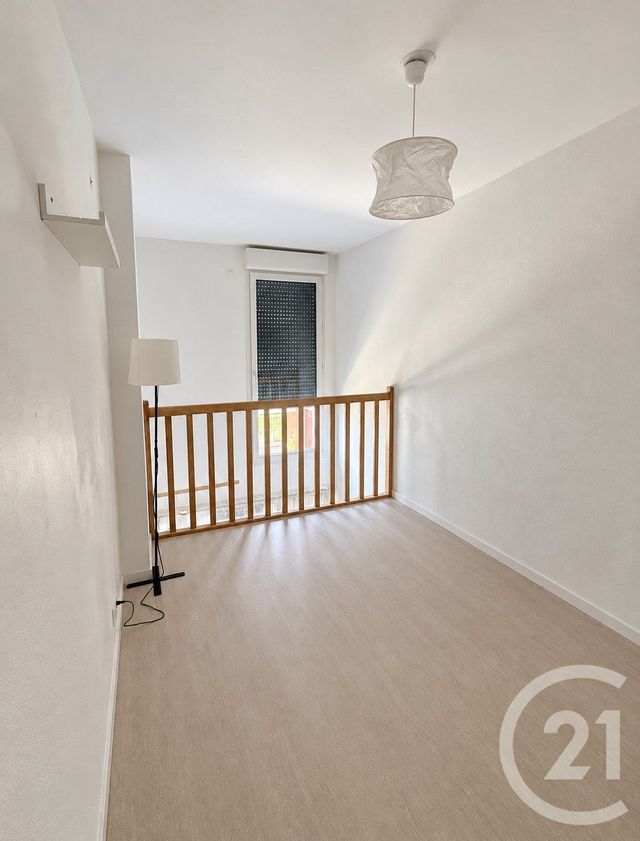Appartement F3 à louer - 3 pièces - 70.0 m2 - NEUILLY SUR MARNE - 93 - ILE-DE-FRANCE - Century 21 Marques Calmettes