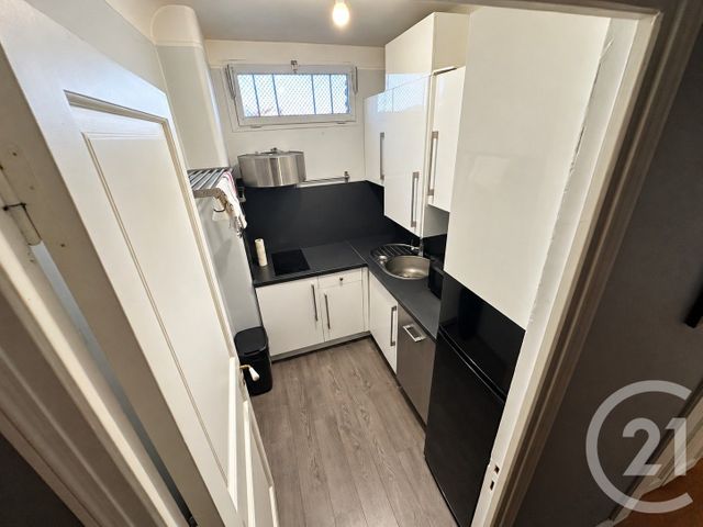 Appartement F3 à louer - 3 pièces - 53.0 m2 - LE RAINCY - 93 - ILE-DE-FRANCE - Century 21 Marques Calmettes