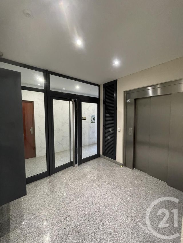 immeuble à vendre - 285.25 m2 - PARIS - 75015 - ILE-DE-FRANCE - Century 21 Marques Calmettes