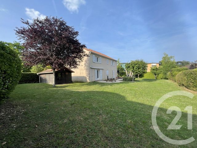 maison à louer - 6 pièces - 140.0 m2 - OZOIR LA FERRIERE - 77 - ILE-DE-FRANCE - Century 21 Marques Calmettes