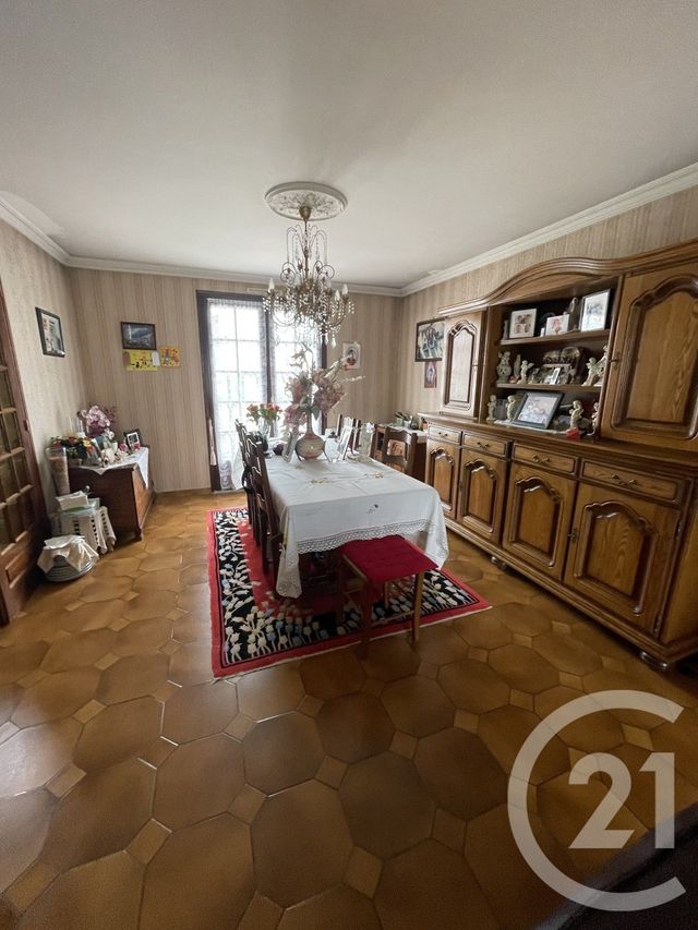 maison à vendre - 6 pièces - 114.0 m2 - OZOIR LA FERRIERE - 77 - ILE-DE-FRANCE - Century 21 Marques Calmettes