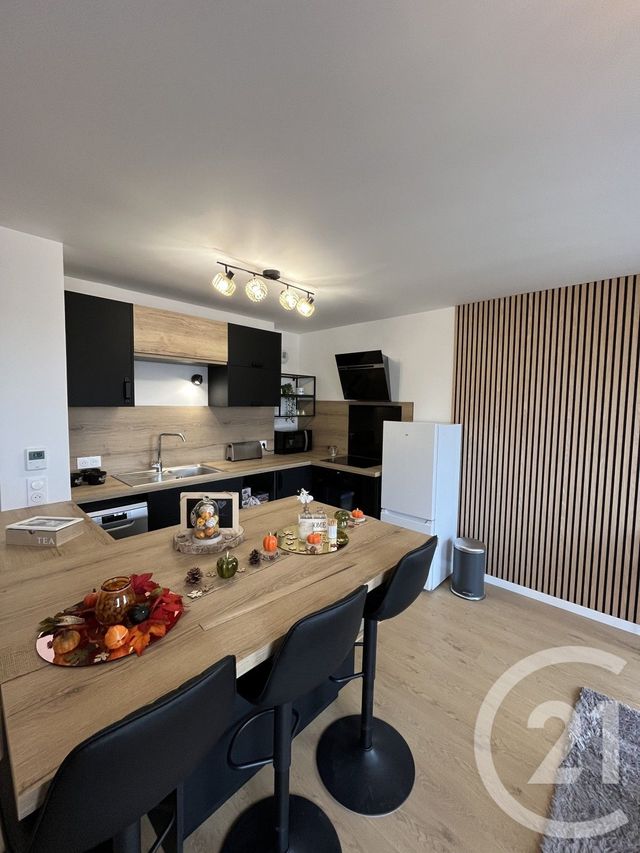 Appartement Duplex à louer - 3 pièces - 56.69 m2 - OZOIR LA FERRIERE - 77 - ILE-DE-FRANCE - Century 21 Marques Calmettes